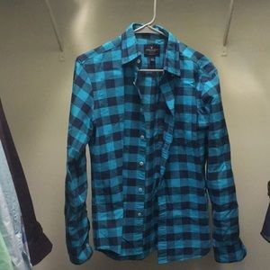 American Eagle Button Up Shirt